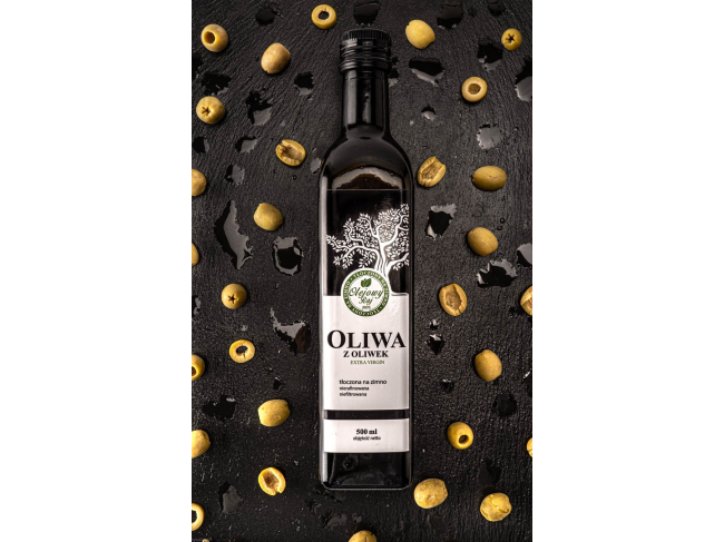 Oliwa z oliwek, smaczna, bogata w nienasycone kwasy tłuszczowe omega 3 i 6