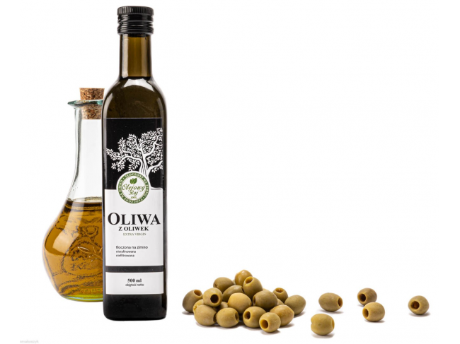 Oliwa z oliwek, zdrowa, doskonała do sałatek, bogata w tłuszcze omega 3