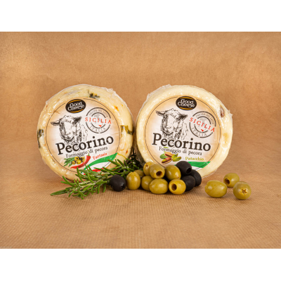 Sery Pecorino z oliwkami, pistacjami, krótko dojrzewające, aromatyczne