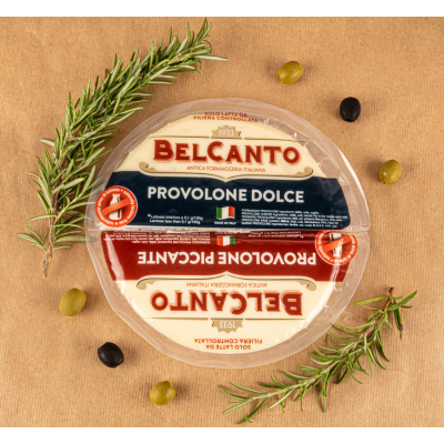 Ser Provolone Dolce produkowany jest we Włoszech, z mleka bawolego, pasteryzowanego
