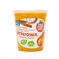 Zupa krem z dyni, zdrowa, na bulionie warzywnym, bogata w witaminy