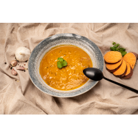 Zupa marokańska z batatem i kolendrą, smaczna, aromatyczna