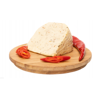 Ser Koryciński Swojski, z chili i oregano, tradycyjna receptura, idealny do pieczywa