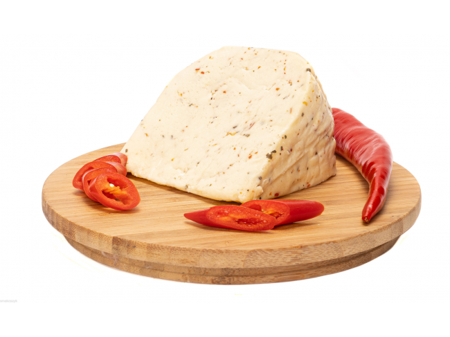 Ser Koryciński Swojski, z chili i oregano, tradycyjna receptura, idealny do pieczywa