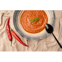 Papryka chili rozpoznawczy składnik kuchni meksykańskiej, o pikantnym smaku