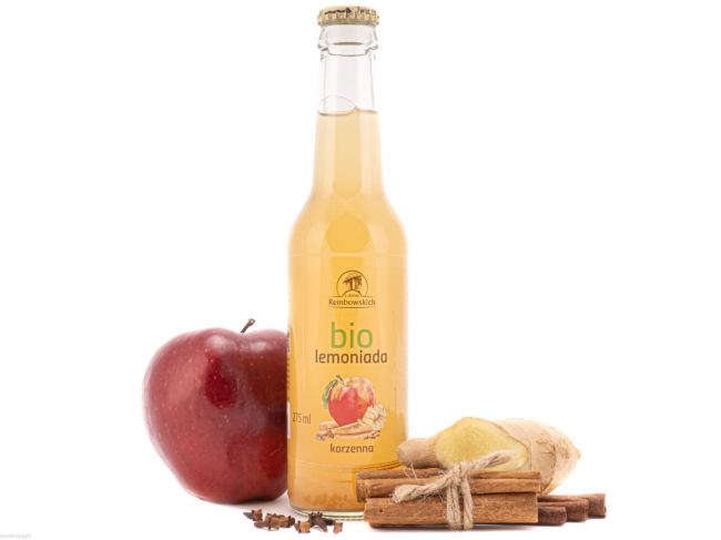 Lemoniada bio korzenna, z naturalnych, ekologicznych składników, idealna do posiłków