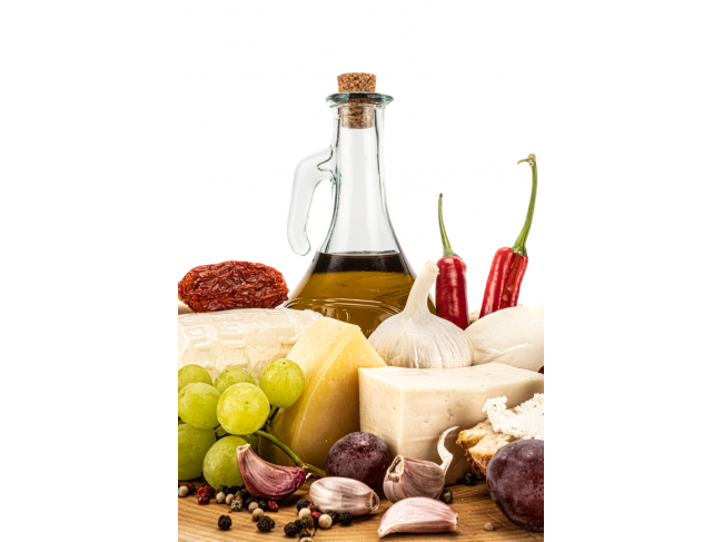 Czosnek, krewny cebuli i szczypiorku, obniża poziom cholesterolu i zapobiega udarowi